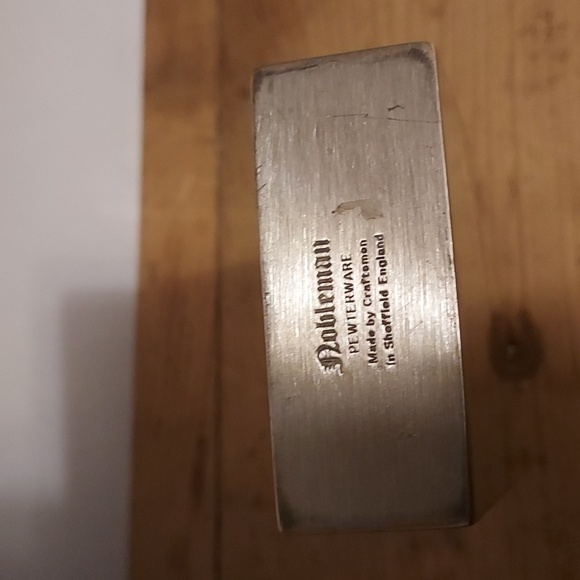 Nobleman Pewter Flask - Picture 5 of 5